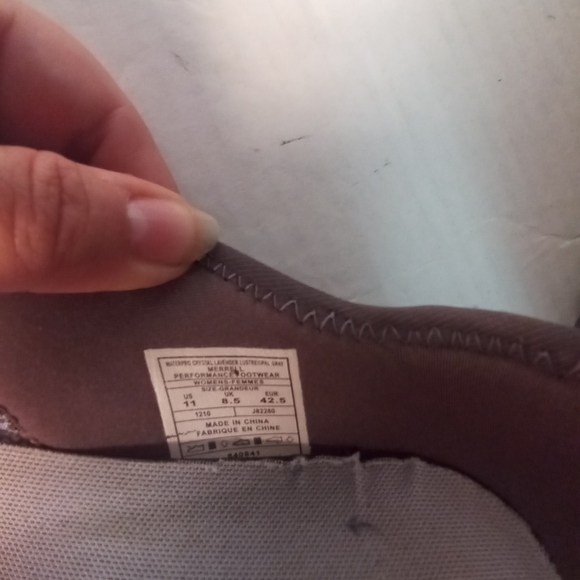 Merrell Ladies Waterpro Crystal Shoes - Picture 11 of 14